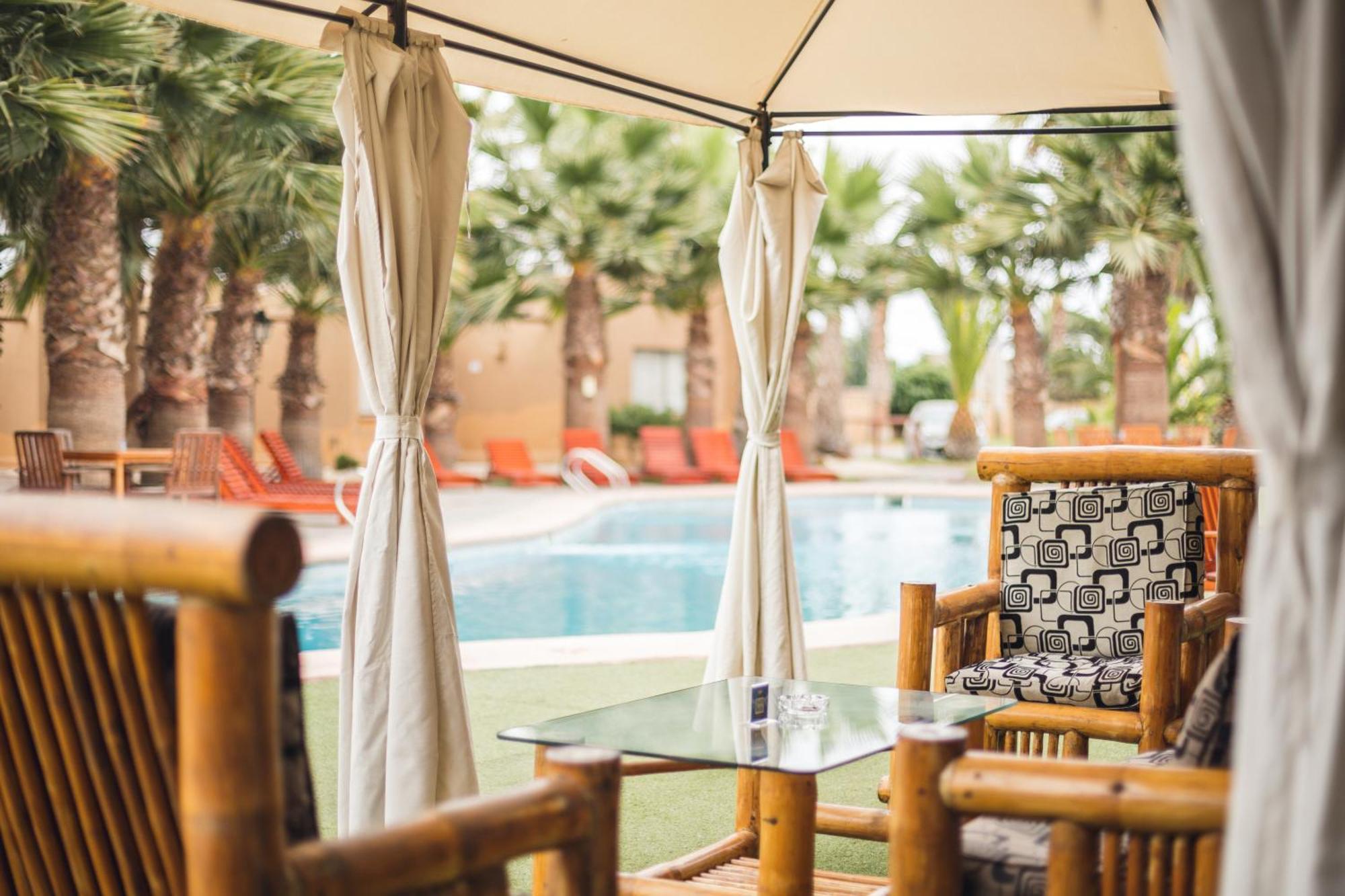 לה סרנה Hotel Serena Suite מראה חיצוני תמונה